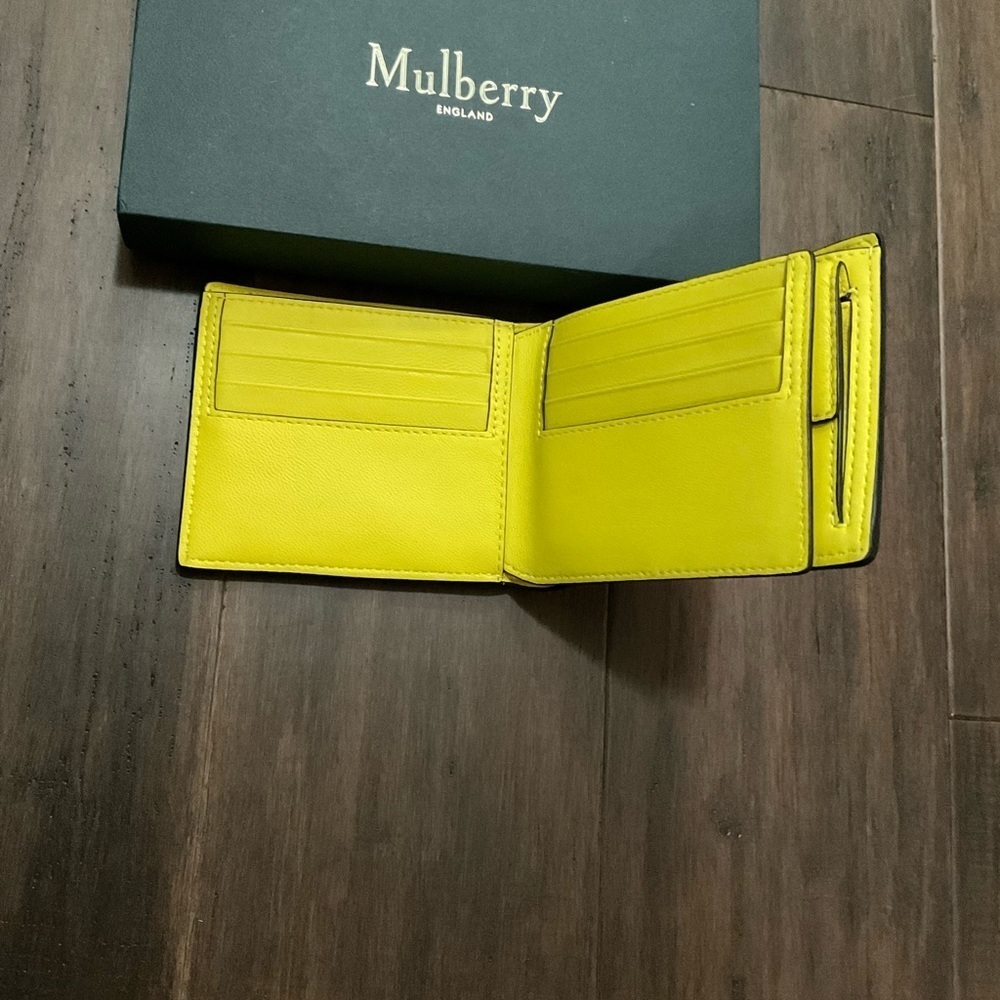 Mulberry Men Black Yellow 8 Card Trifold Heavy Grain Leather Wallet - Picture 2 of 7